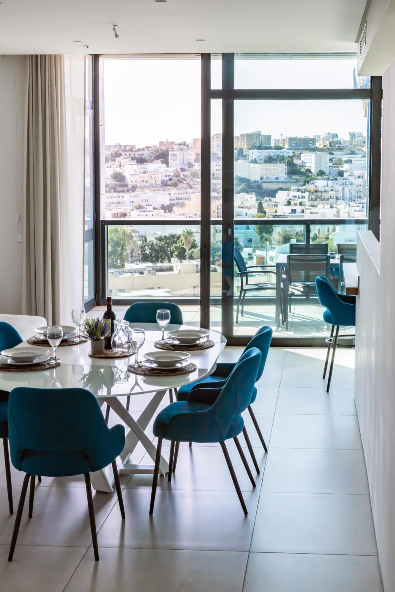 Modern Apartment In The Center Of St Julians By Arcobnb Сент Джулианс Экстерьер фото