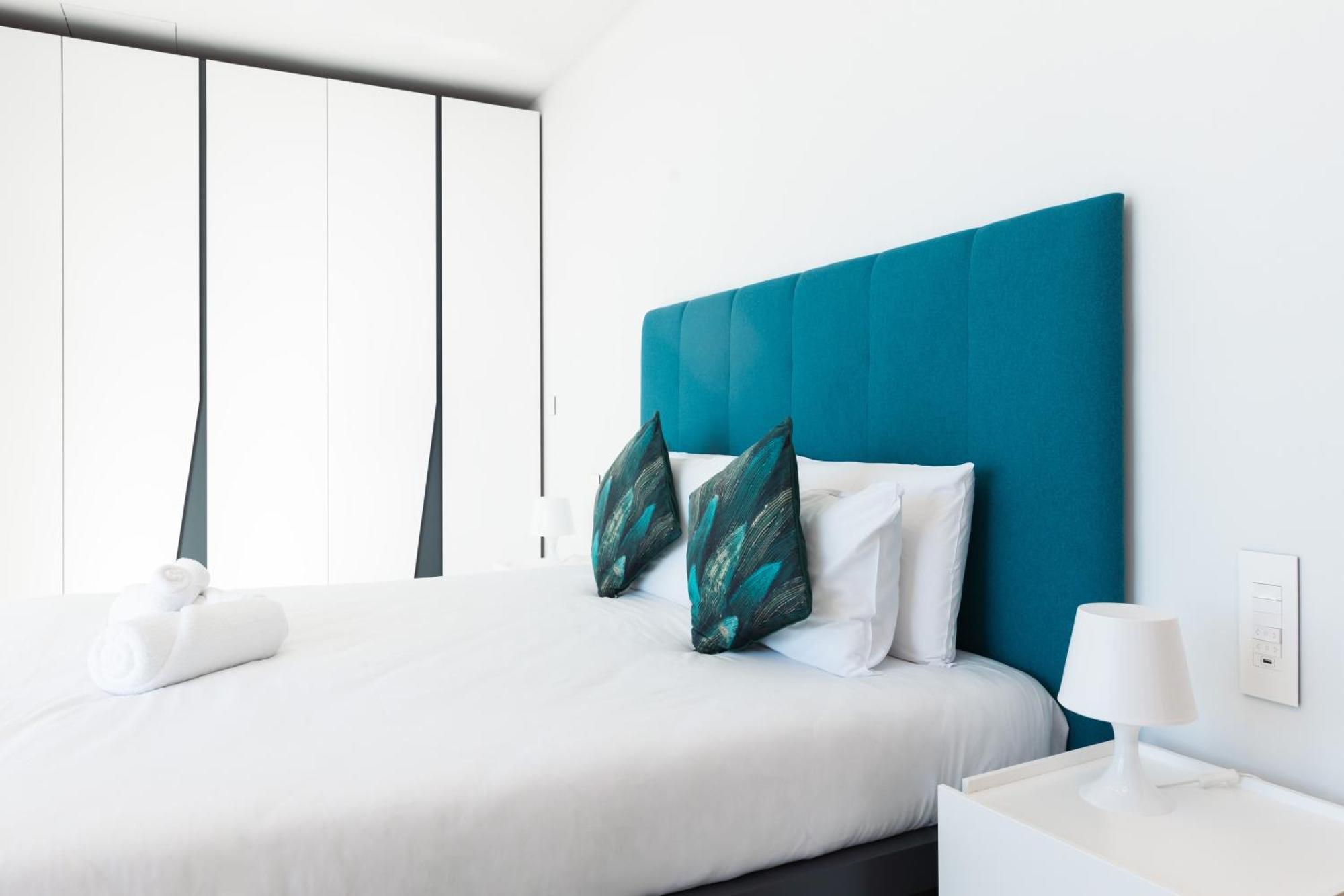 Modern Apartment In The Center Of St Julians By Arcobnb Сент Джулианс Экстерьер фото