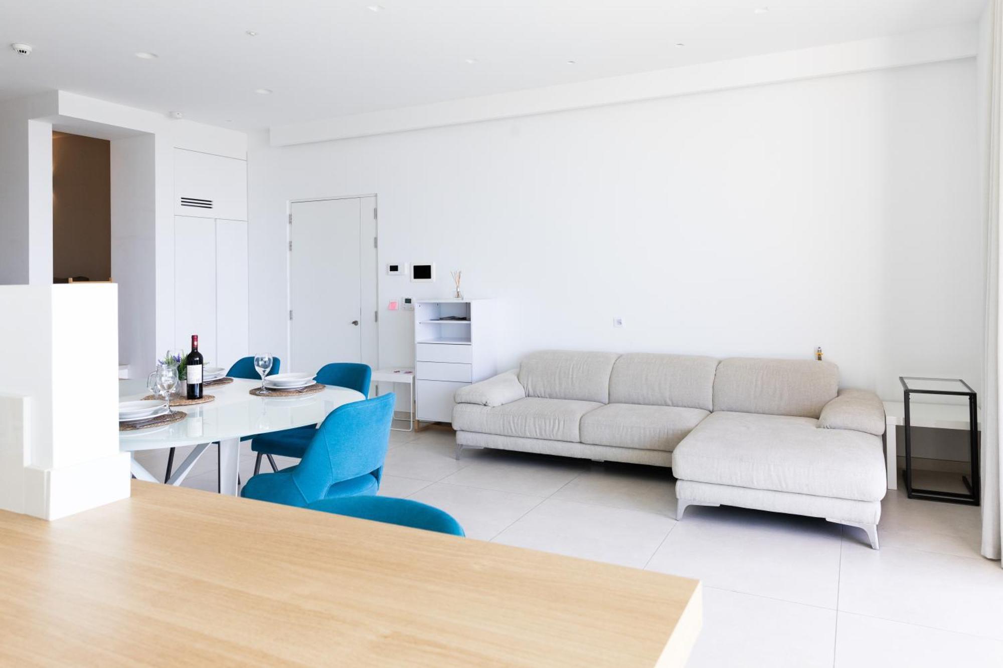 Modern Apartment In The Center Of St Julians By Arcobnb Сент Джулианс Экстерьер фото